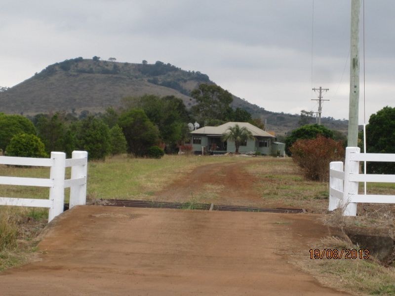 Coalstoun Lakes QLD 4621