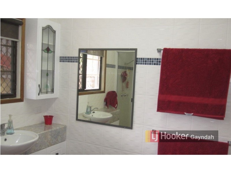 134 Bellerts Road, Coalstoun Lakes QLD 4621