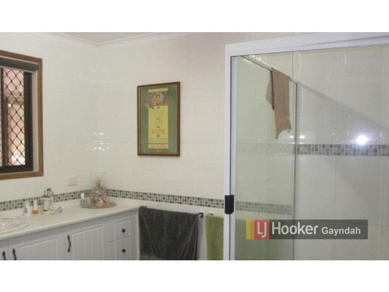 134 Bellerts Road, Coalstoun Lakes QLD 4621