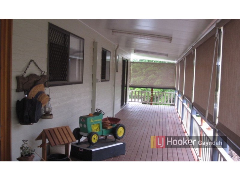 134 Bellerts Road, Coalstoun Lakes QLD 4621