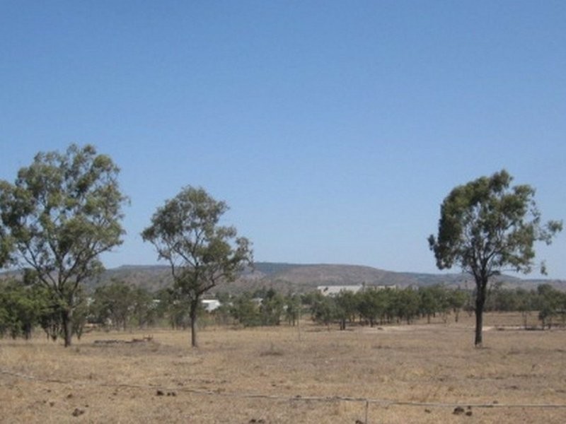 55 Rifle Range Road, Gayndah QLD 4625