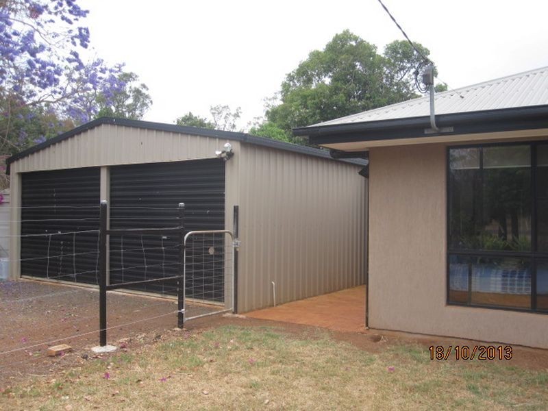 Coalstoun Lakes QLD 4621