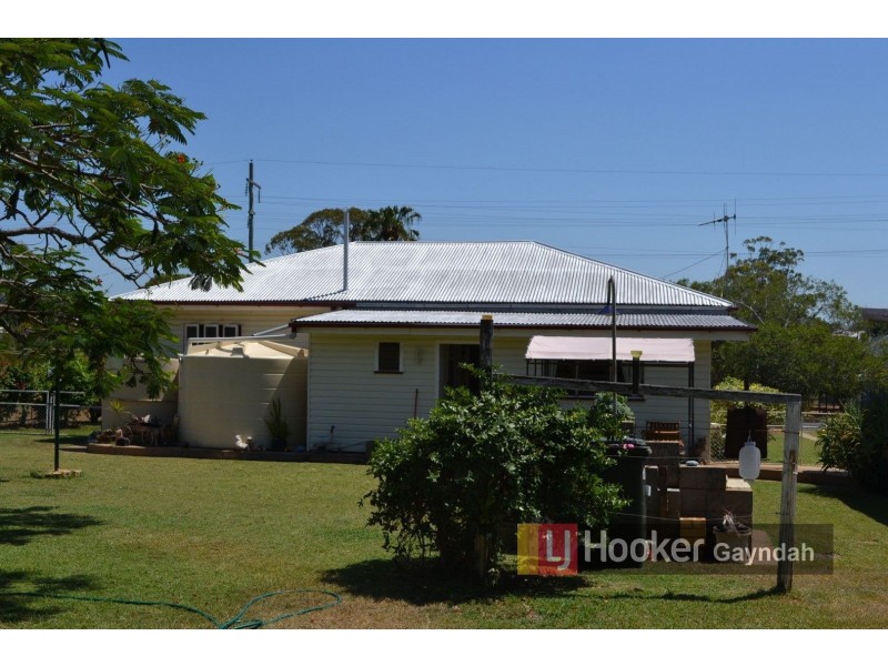 14 Porter Street, Gayndah QLD 4625