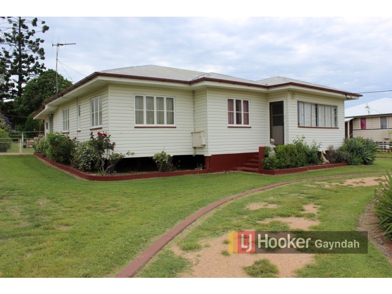 14 Porter Street, Gayndah QLD 4625