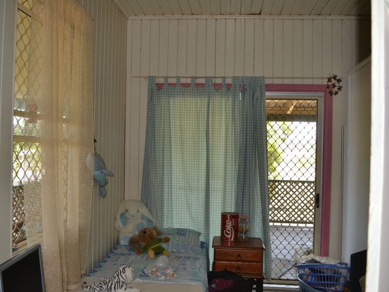 1 Macdonald St, Eidsvold QLD 4627