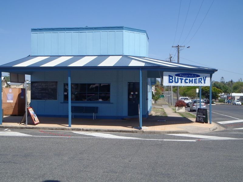 16-18 Victoria Street, Biggenden QLD 4621