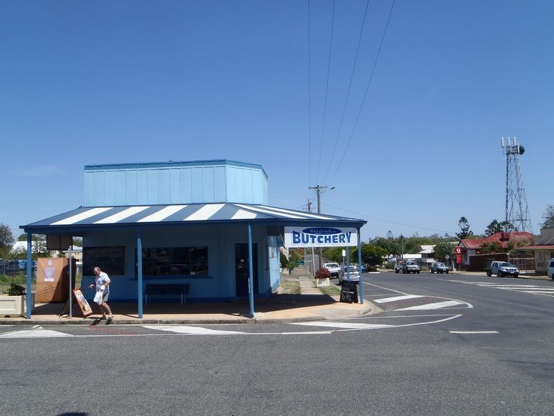 16-18 Victoria Street, Biggenden QLD 4621