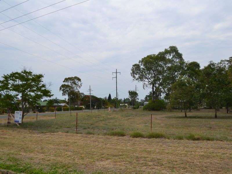 Lot 10 11 Warton & Queen St, Gayndah QLD 4625