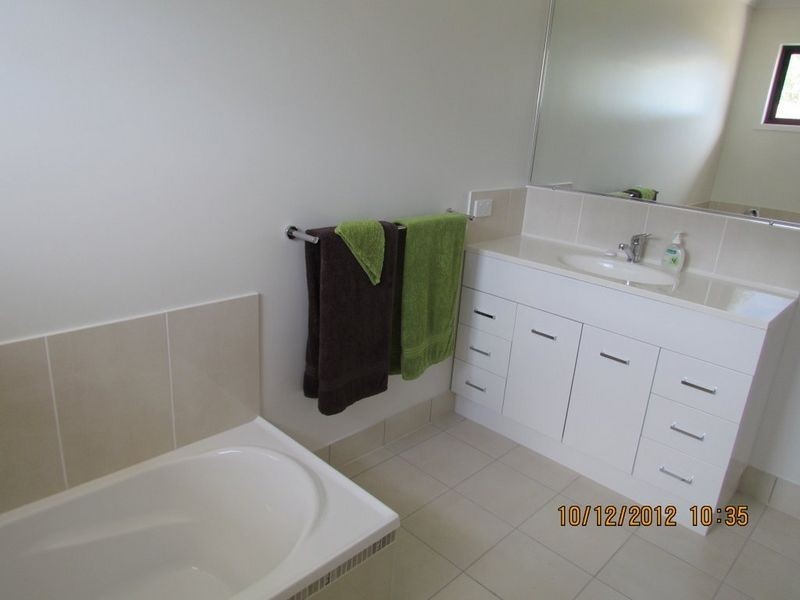 154 Acacia Street, Woodgate QLD 4660