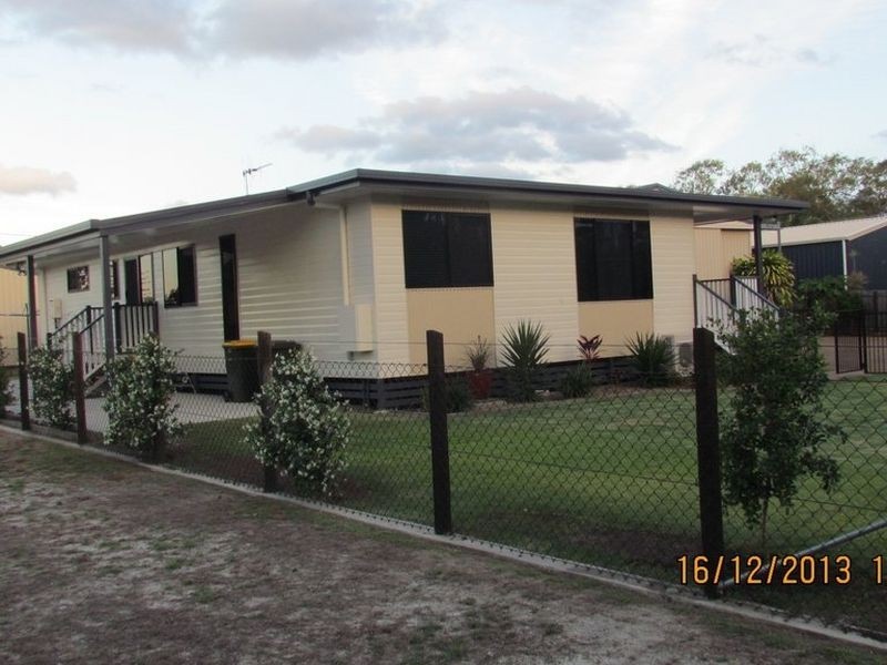 154 Acacia Street, Woodgate QLD 4660