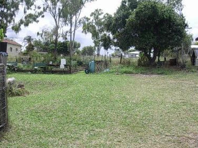 13 Boyd Street, Gayndah QLD 4625