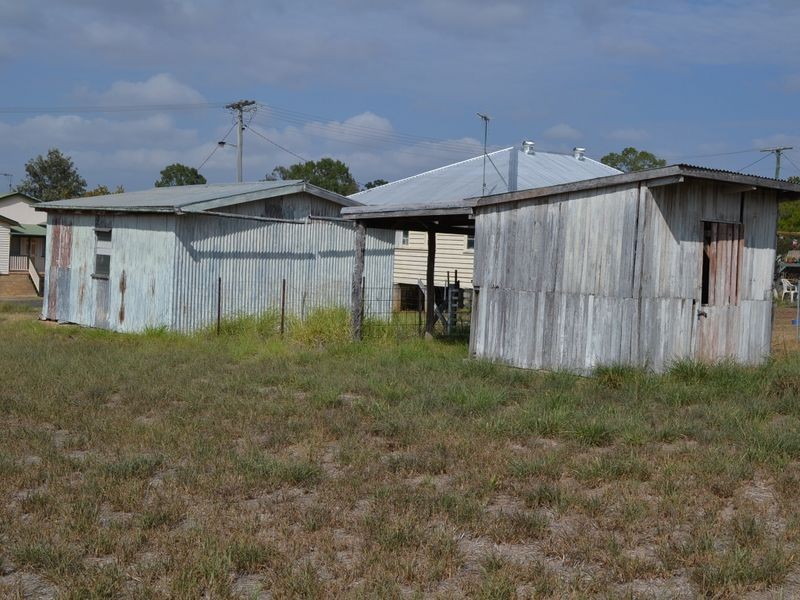 4 Gertrude Street, Gayndah QLD 4625