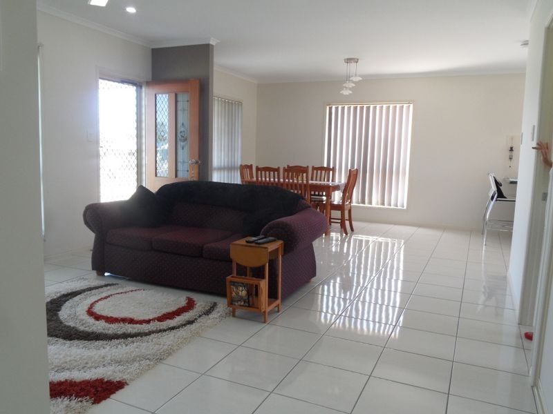 3 Horton Street, Biggenden QLD 4621