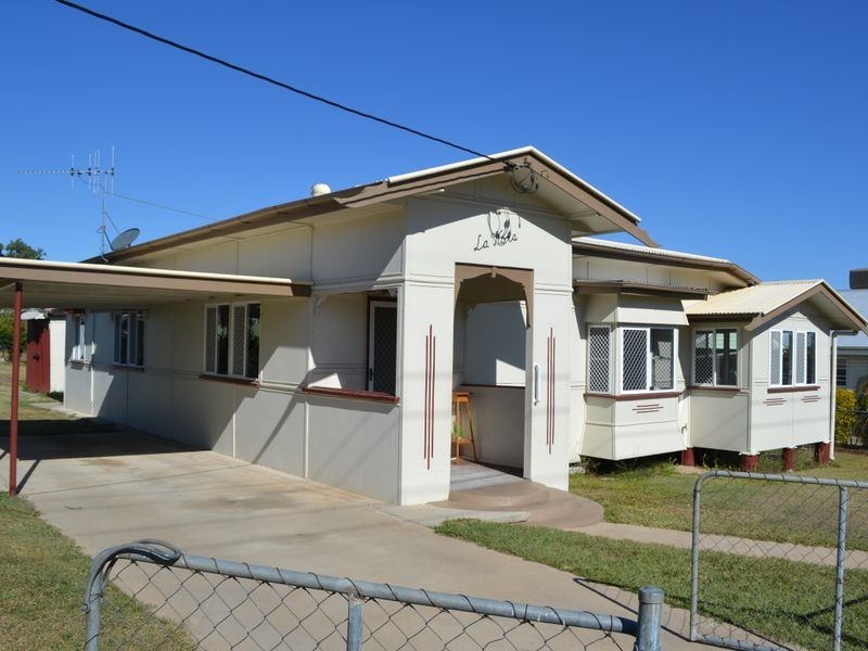 8 Bridge Street, Gayndah QLD 4625