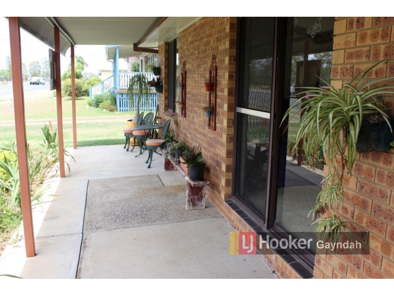 32 Walsh St, Biggenden QLD 4621