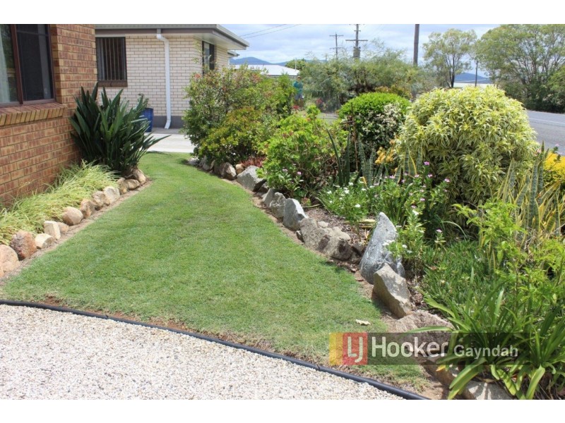 32 Walsh St, Biggenden QLD 4621