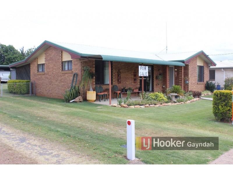 32 Walsh St, Biggenden QLD 4621