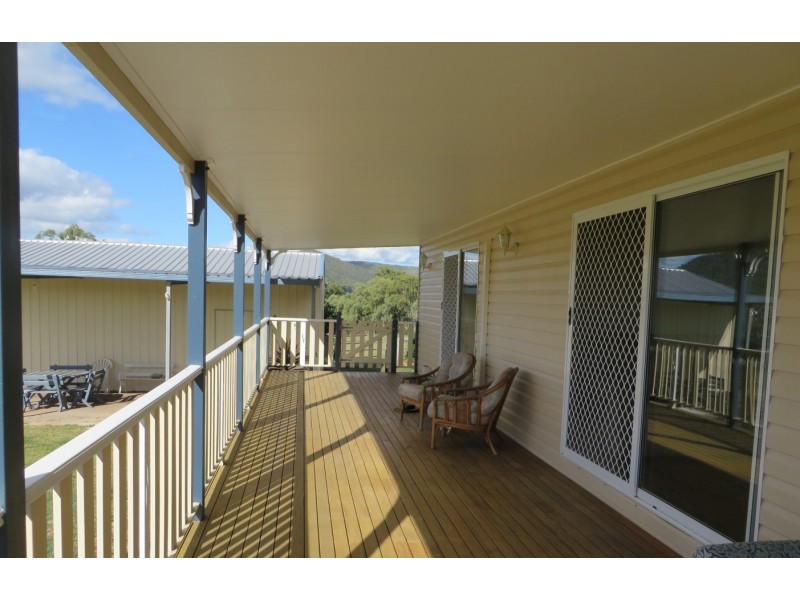 42 Eight Mile Rd, Mount Perry QLD 4671