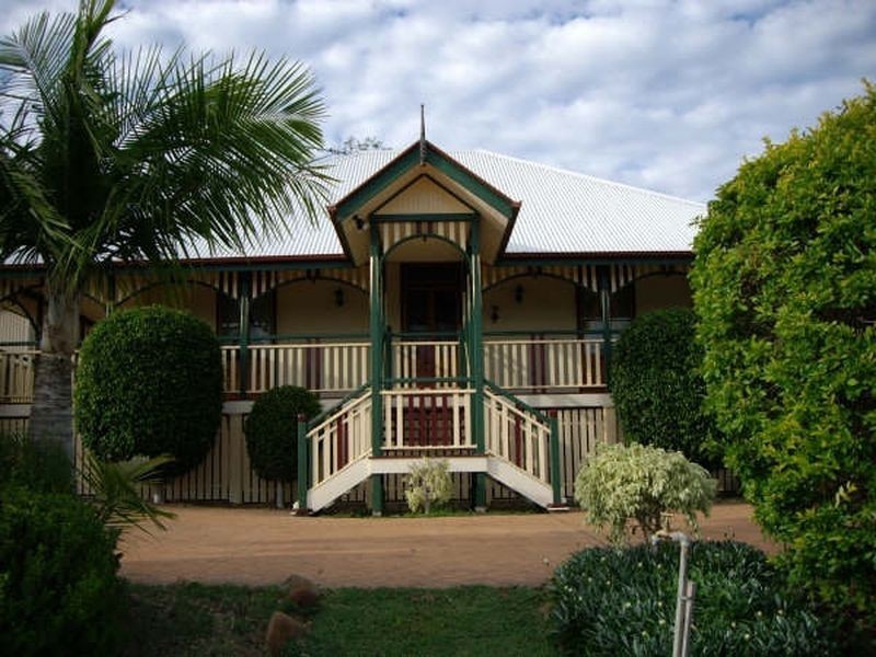 30 Porter St, Gayndah QLD 4625