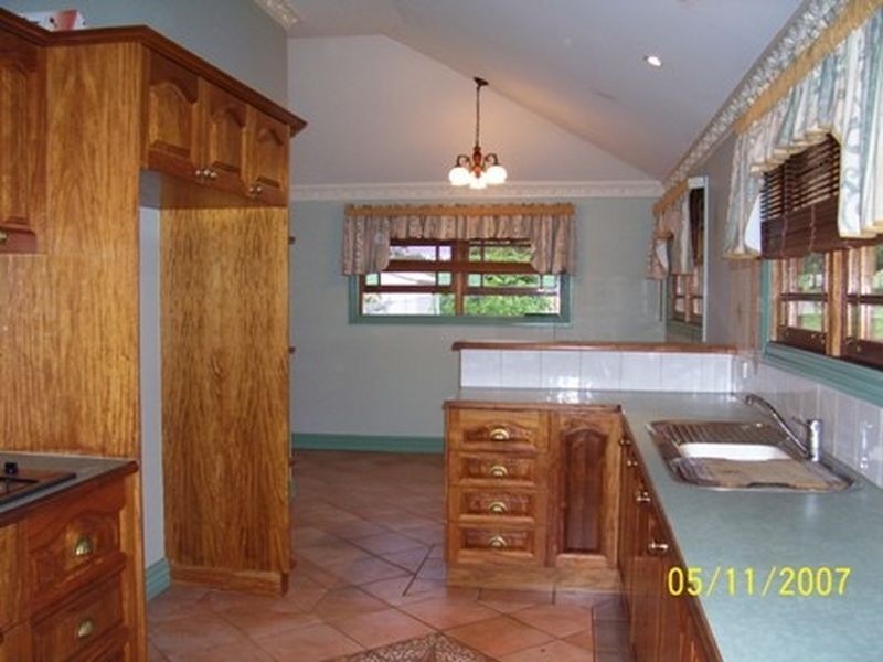 30 Porter St, Gayndah QLD 4625