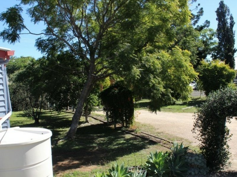 83 Moreton St, Eidsvold QLD 4627