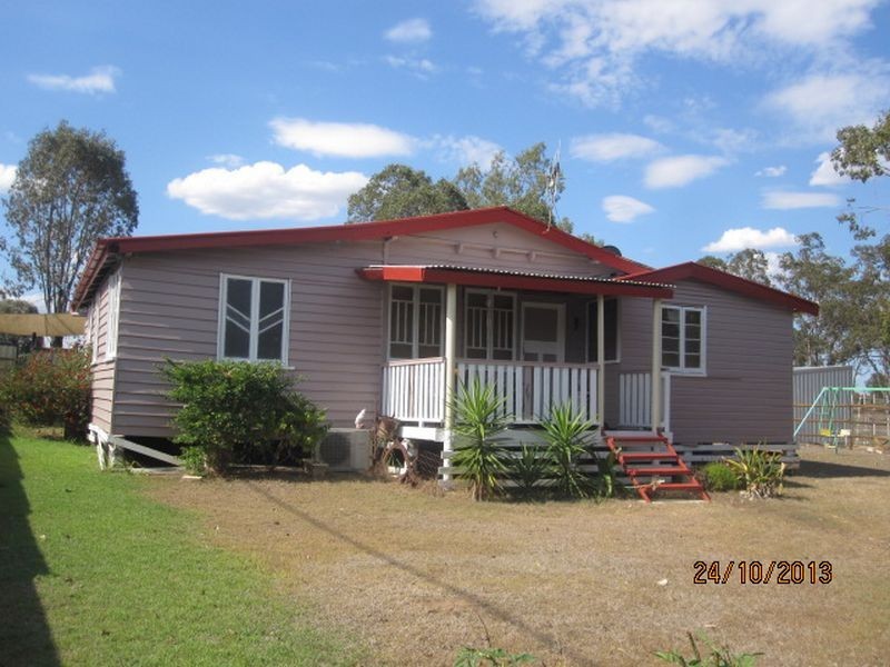 27 Boyd St, Gayndah QLD 4625
