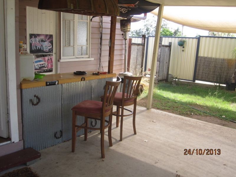 27 Boyd St, Gayndah QLD 4625
