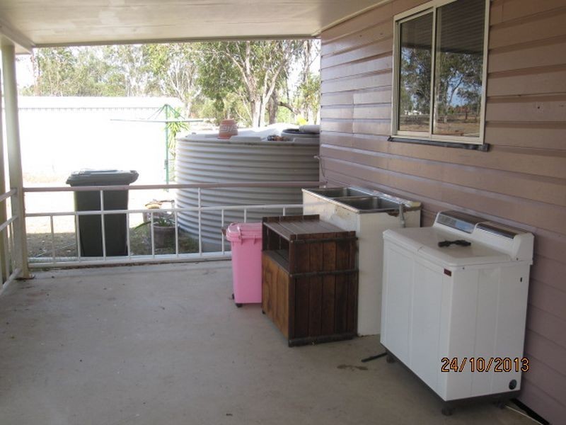 27 Boyd St, Gayndah QLD 4625