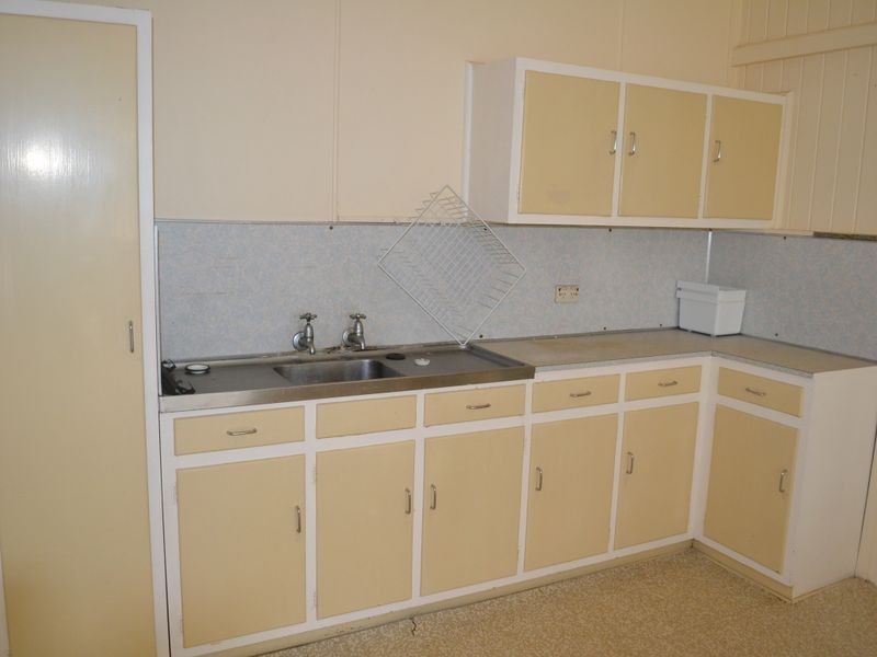 52 Meson St, Gayndah QLD 4625