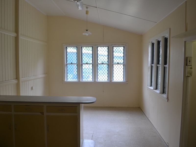 52 Meson St, Gayndah QLD 4625