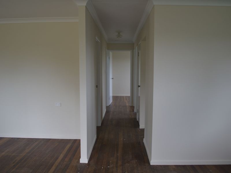 80 Warton St, Gayndah QLD 4625