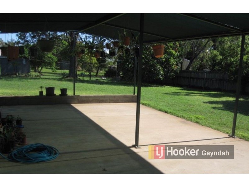 6 Walsh St, Biggenden QLD 4621