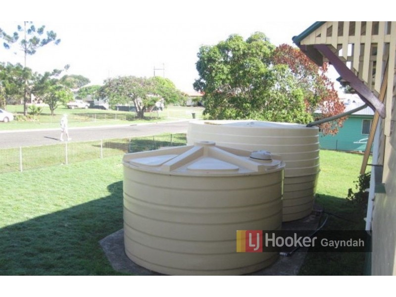 6 Walsh St, Biggenden QLD 4621