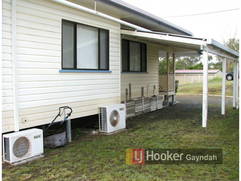 8 Pearson St, Mount Perry QLD 4671