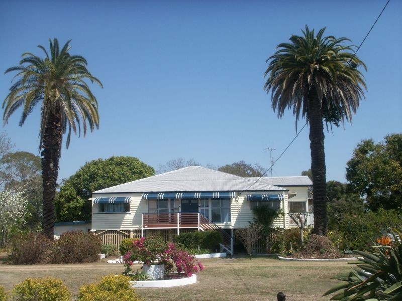 28 Barrow Street, Gayndah QLD 4625