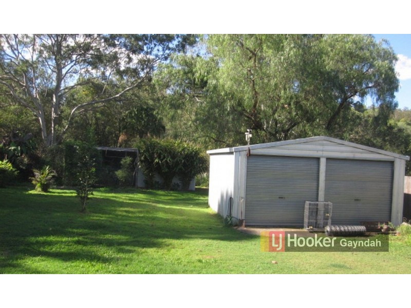 11 Donelly St, Mount Perry QLD 4671