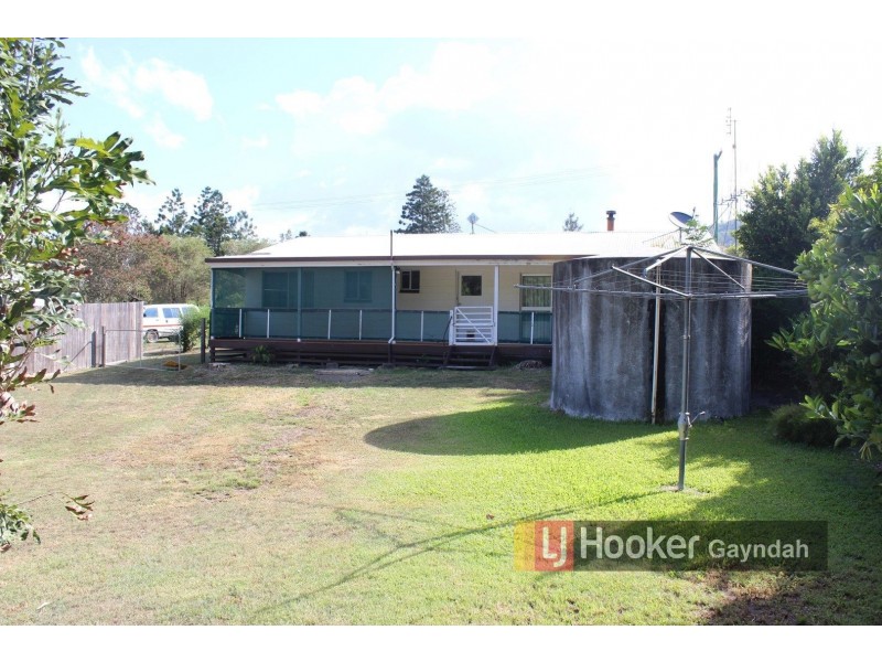 11 Donelly St, Mount Perry QLD 4671