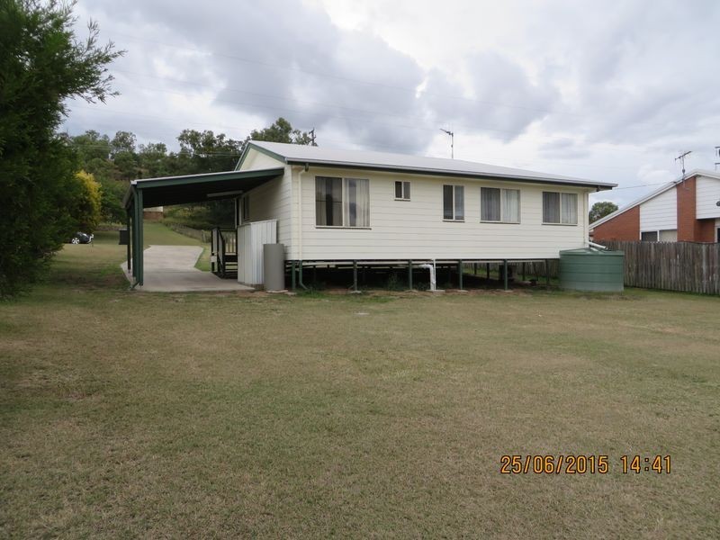 27 Porter Street, Gayndah QLD 4625