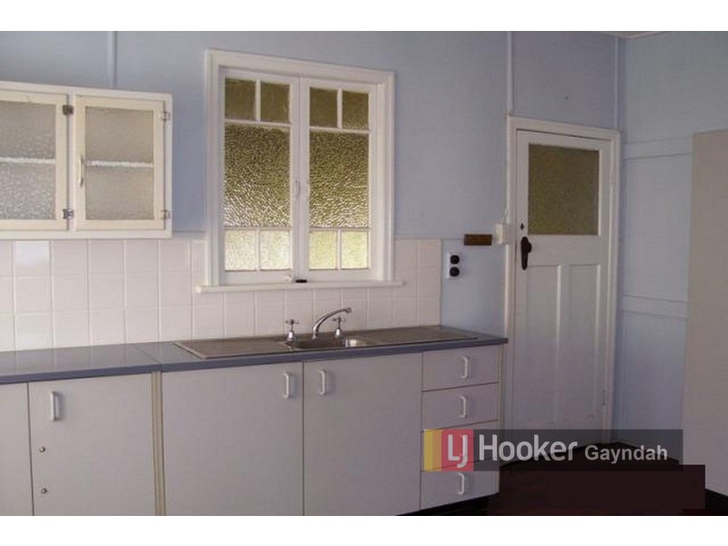 17-19 Main St, Coalstoun Lakes QLD 4621