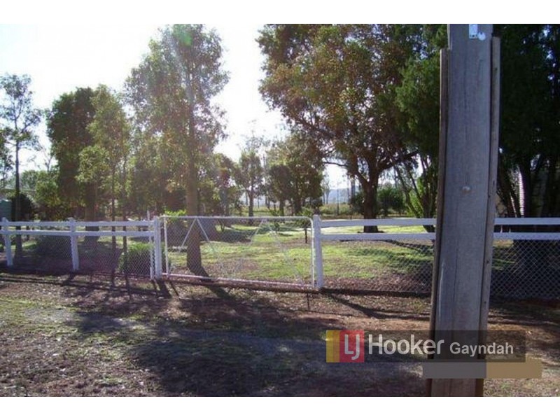 17-19 Main St, Coalstoun Lakes QLD 4621