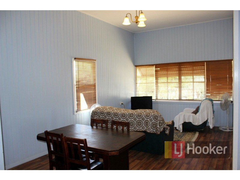 36-38 Bridge St, Gayndah QLD 4625