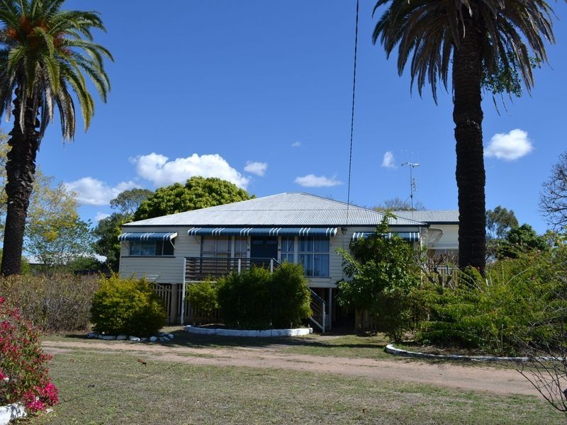 28 Barrow Street, Gayndah QLD 4625