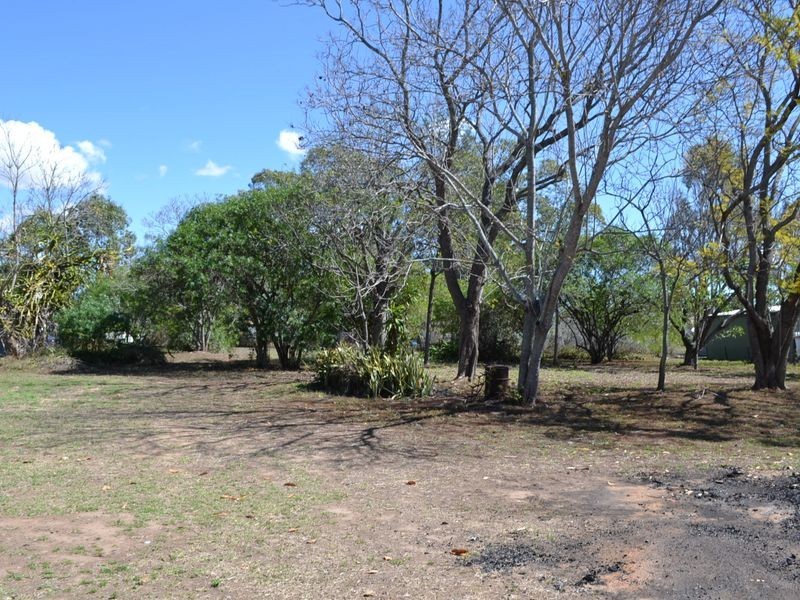 28 Barrow Street, Gayndah QLD 4625