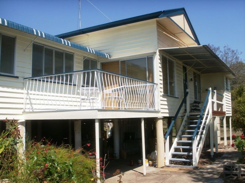 28 Barrow Street, Gayndah QLD 4625