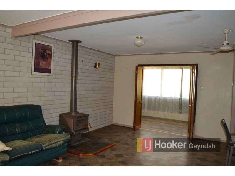 10 Elliott St, Gayndah QLD 4625