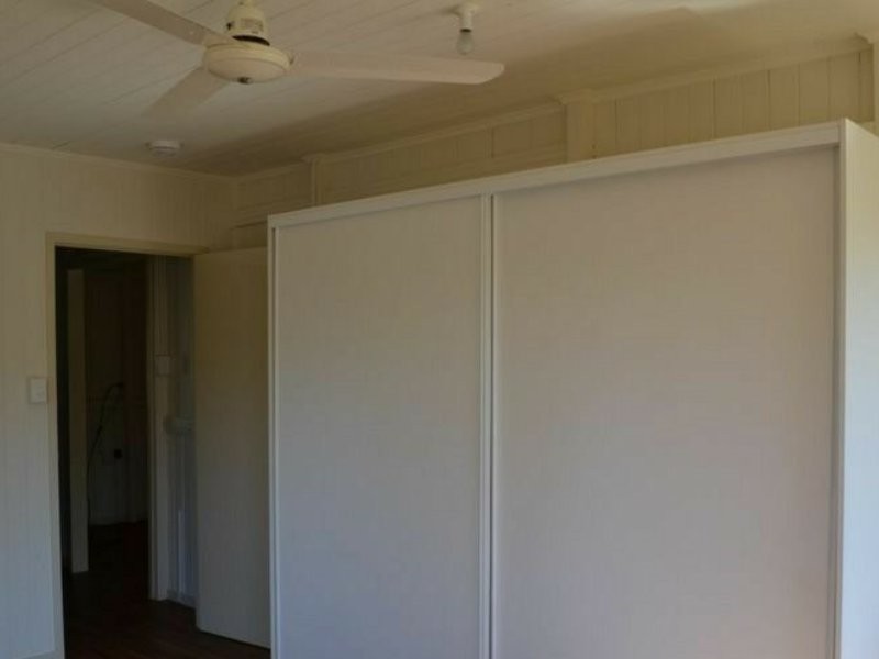 19 Downing Street, Gayndah QLD 4625