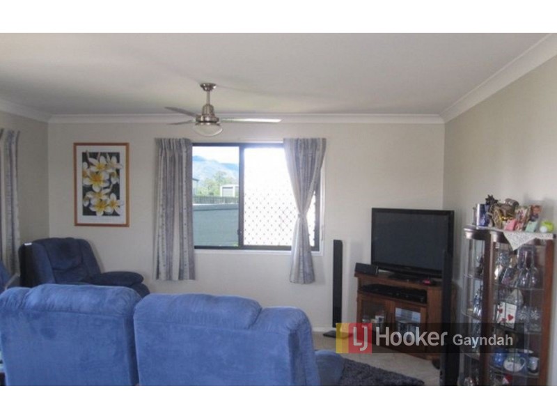 22 Horton St, Biggenden QLD 4621