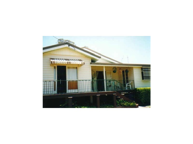 6 Golden Spur Street, Eidsvold QLD 4627