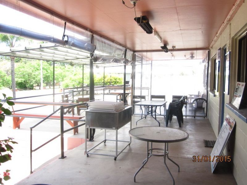 74 Heusman St, Mount Perry QLD 4671