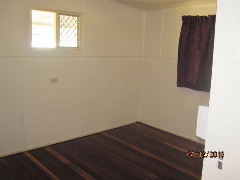 11 Arthur St, Gayndah QLD 4625